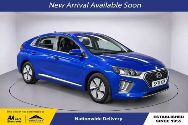 Hyundai IONIQ 1.6 h-GDi Premium DCT Euro 6 (s/s) 5dr