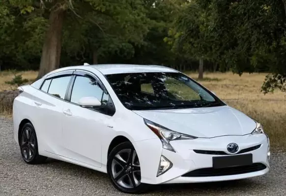 Toyota Prius 1.8 VVT-h Excel CVT Euro 6 (s/s) 5dr