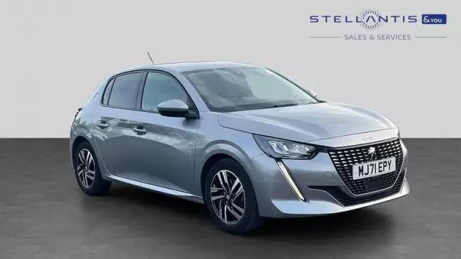 Peugeot 208 1.2 PureTech Allure Premium Euro 6 (s/s) 5dr
