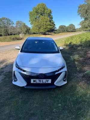Toyota Prius 1.8 VVT 8.8kWh Business Edition Plus CVT Euro 6 (s/s) 5dr