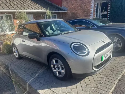 MINI Electric Cooper E 40.7kWh Classic Auto 3dr