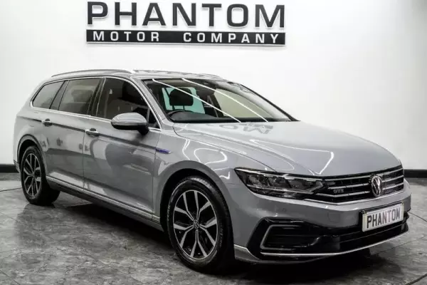 Volkswagen Passat 1.4 TSI 13kWh GTE DSG Euro 6 (s/s) 5dr