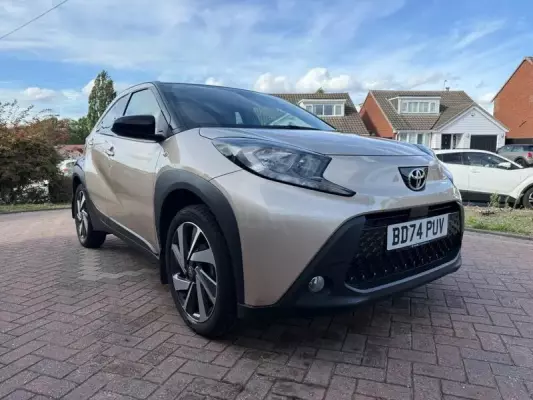 Toyota Aygo X 1.0 VVT-i Edge Euro 6 (s/s) 5dr
