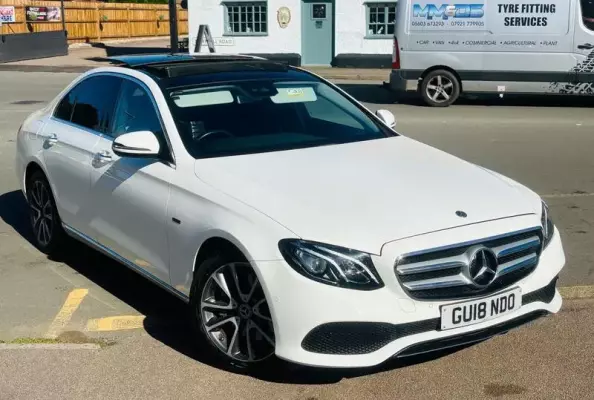 Mercedes-Benz E Class 2.0 E350e 6.4kWh SE (Premium) G-Tronic+ Euro 6 (s/s) 4dr