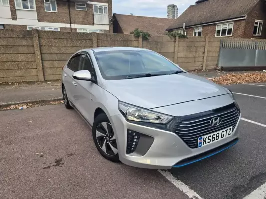 Hyundai IONIQ 1.6 h-GDi SE DCT Euro 6 (s/s) 5dr