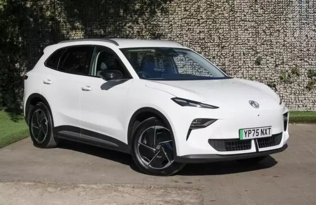 MG MGS5 64kWh Trophy Long Range Auto 5dr