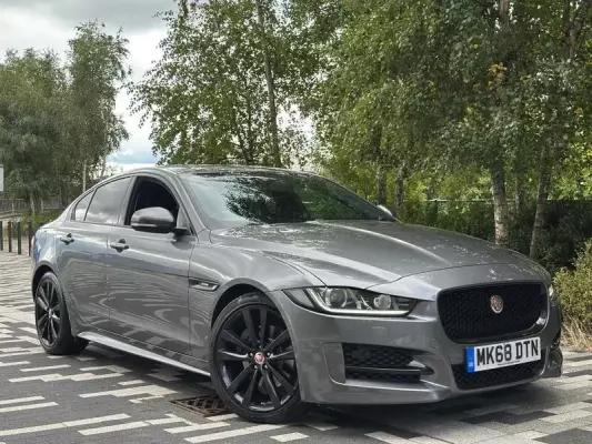 Jaguar XE 2.0d R-Sport Auto Euro 6 (s/s) 4dr