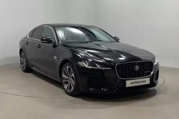 Jaguar XF 2.0 D200 MHEV R-Dynamic S Auto Euro 6 (s/s) 4dr