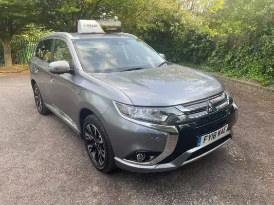 Mitsubishi Outlander 2.0h 12kWh 5hs CVT 4WD Euro 6 (s/s) 5dr