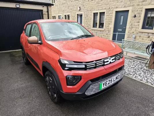 Dacia Spring 65 26.8kWh EXTREME Auto 5dr