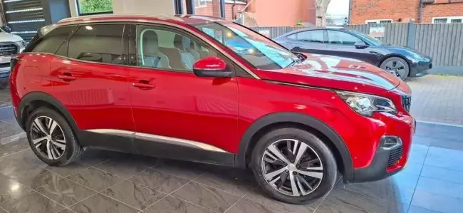 Peugeot 3008 1.5 BlueHDi Allure Euro 6 (s/s) 5dr