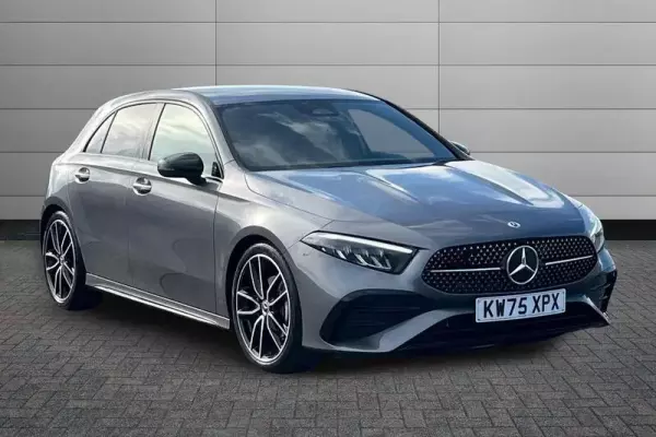 Mercedes-Benz A Class 1.3 A200h MHEV AMG Line (Premium) 7G-DCT Euro 6 (s/s) 5dr
