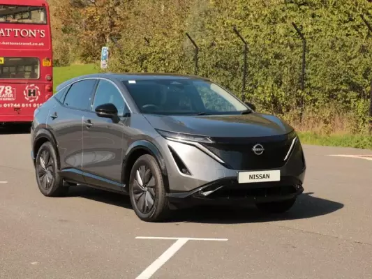 Nissan ARIYA 63kWh Advance Auto 5dr 7.4kW Charger