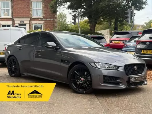 Jaguar XE 2.0d R-Sport Auto Euro 6 (s/s) 4dr
