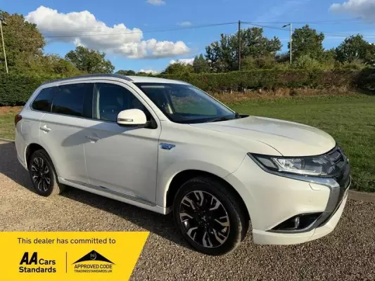 Mitsubishi Outlander 2.0h 12kWh GX3h+ CVT 4WD Euro 6 (s/s) 5dr