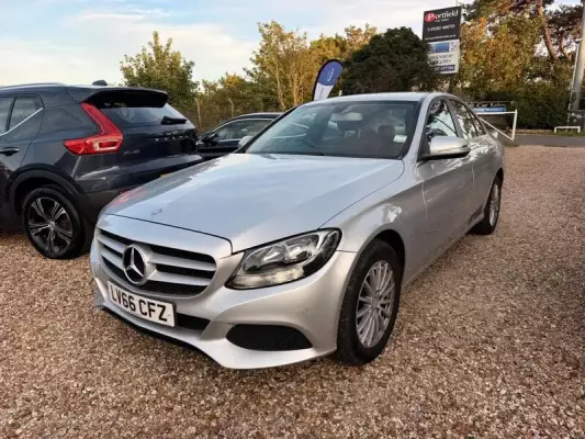 Mercedes-Benz C Class 1.6 C200d SE G-Tronic+ Euro 6 (s/s) 4dr