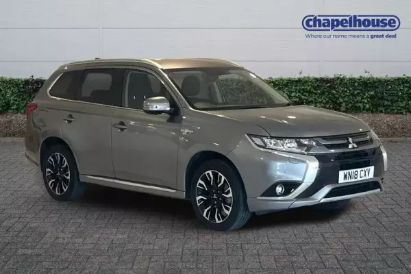 Mitsubishi Outlander 2.0h 12kWh 4h CVT 4WD Euro 6 (s/s) 5dr