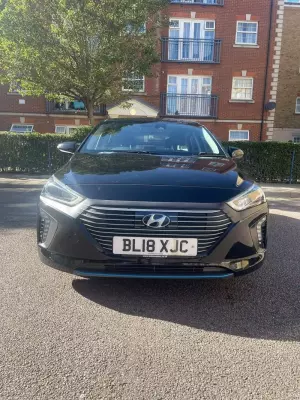 Hyundai IONIQ 1.6 h-GDi Premium DCT Euro 6 (s/s) 5dr