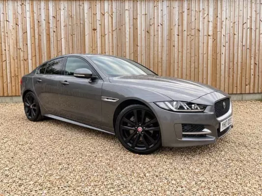 Jaguar XE 2.0d R-Sport Auto Euro 6 (s/s) 4dr