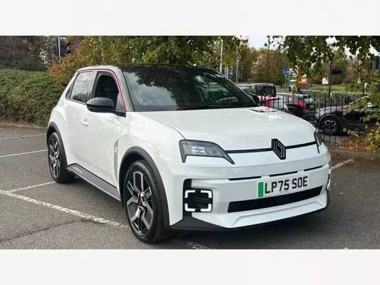 Renault 5 E-Tech electric comfort range 52kWh techno+ Auto 5dr