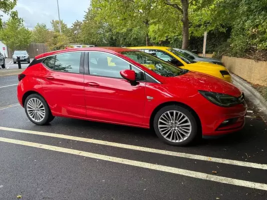 Vauxhall Astra 1.4i Turbo Elite Nav Euro 6 5dr