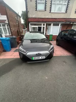 Hyundai IONIQ 38.3kWh Premium Auto 5dr