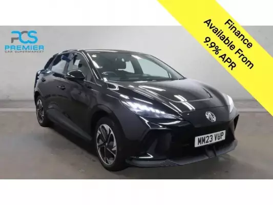 MG MG4 64kWh SE Long Range Auto 5dr