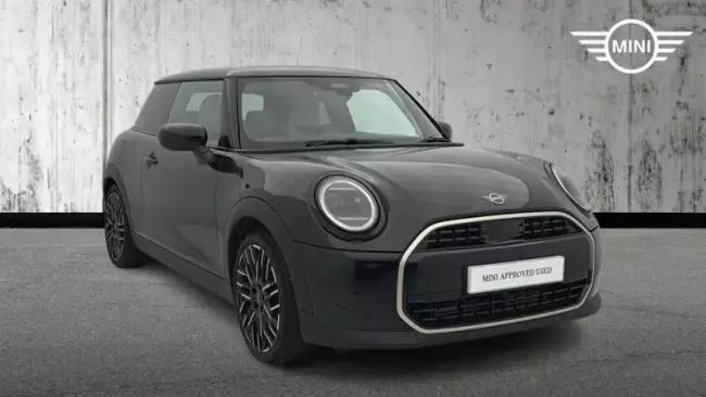 MINI Cooper 1.5C Exclusive Steptronic Euro 6 (s/s) 3dr