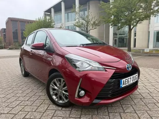 Toyota Yaris 1.5 VVT-h Icon E-CVT Euro 6 (s/s) 5dr