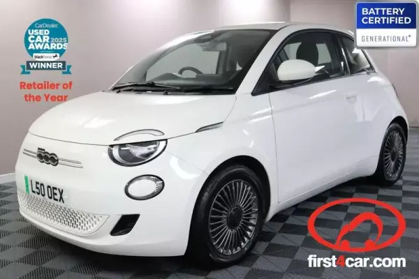 Fiat 500e 42kWh Icon Auto 3dr