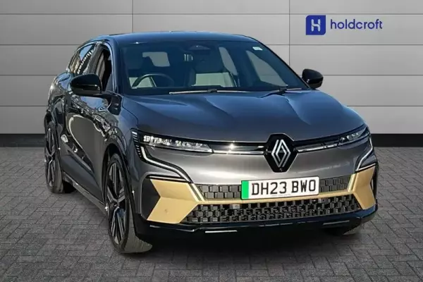 Renault Megane E-Tech 60kWh iconic Auto 5dr (optimum charge)