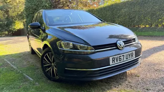 Volkswagen Golf 1.6 TDI SE Nav DSG Euro 6 (s/s) 5dr