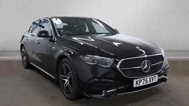 Mercedes-Benz E Class 2.0 E300e 25.4kWh AMG Line (Premium) G-Tronic Euro 6 (s/s) 4dr