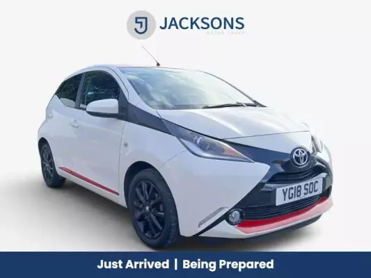 Toyota AYGO 1.0 VVT-i x-press x-shift Euro 6 5dr