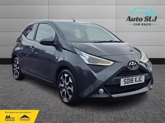 Toyota AYGO 1.0 VVT-i x-plore Euro 6 5dr