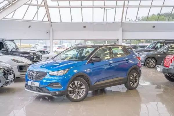 Vauxhall Grandland X 1.2 Turbo Sport Nav Euro 6 (s/s) 5dr