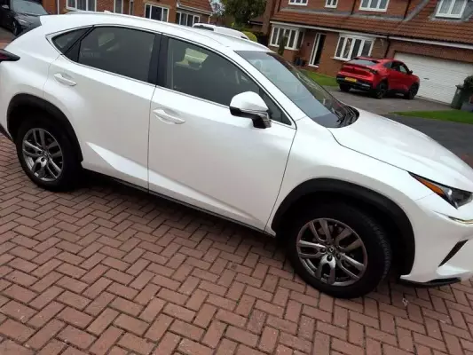 Lexus NX 2.5 300h E-CVT 4WD Euro 6 (s/s) 5dr