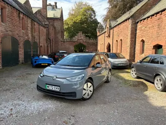 Volkswagen ID.3 Pro 58kWh Life Auto 5dr