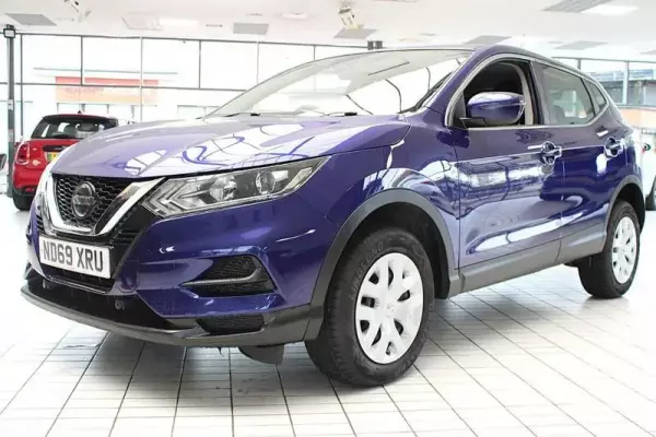 Nissan Qashqai 1.5 dCi Visia Euro 6 (s/s) 5dr