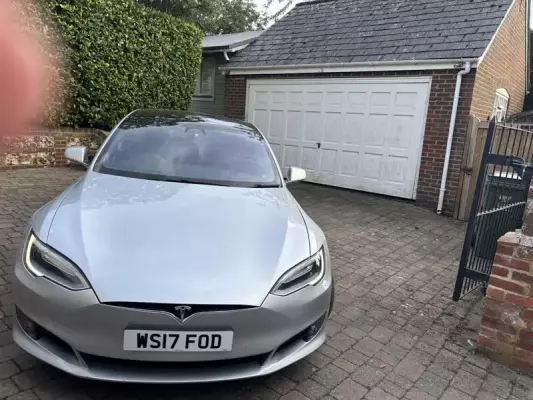 Tesla Model S 75D (Dual Motor) Auto 4WD 5dr