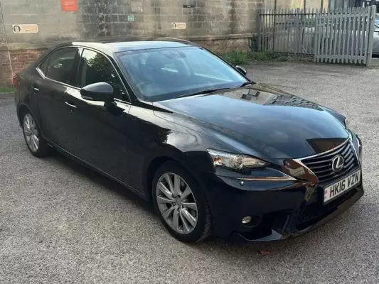 Lexus IS 2.5 300h Executive Edition E-CVT Euro 6 (s/s) 4dr