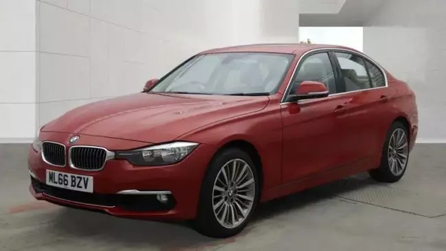 BMW 3 Series 2.0 320i Luxury Auto Euro 6 (s/s) 4dr