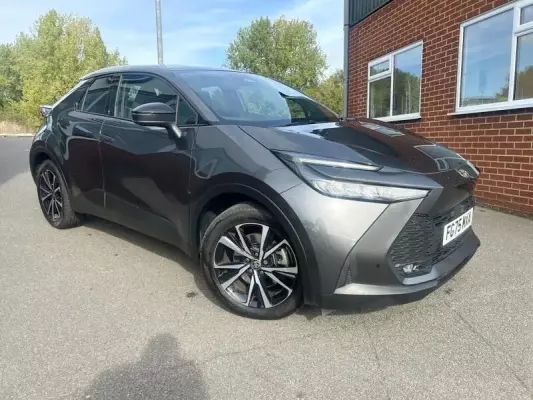 Toyota C-HR 2.0 VVT 13.6kWh Design CVT Euro 6 (s/s) 5dr