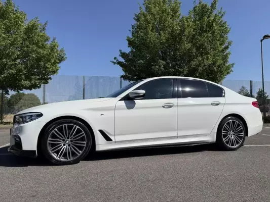 BMW 5 Series 2.0 520d M Sport Auto xDrive Euro 6 (s/s) 4dr