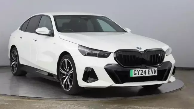 BMW i5 40 83.9kWh M Sport Pro Auto eDrive 4dr (11kW Charger)