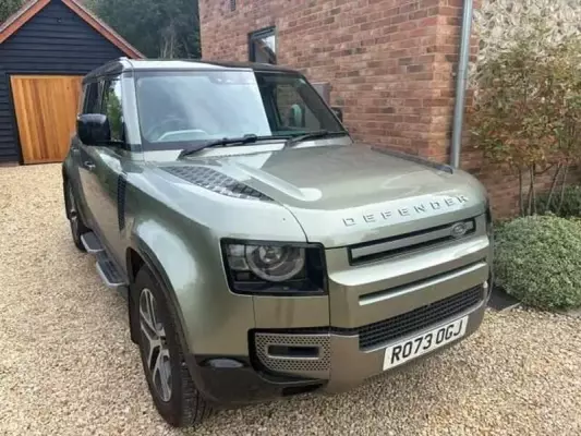 Land Rover Defender 110 2.0 P400e 15.4kWh X-Dynamic SE Auto 4WD Euro 6 (s/s) 5dr