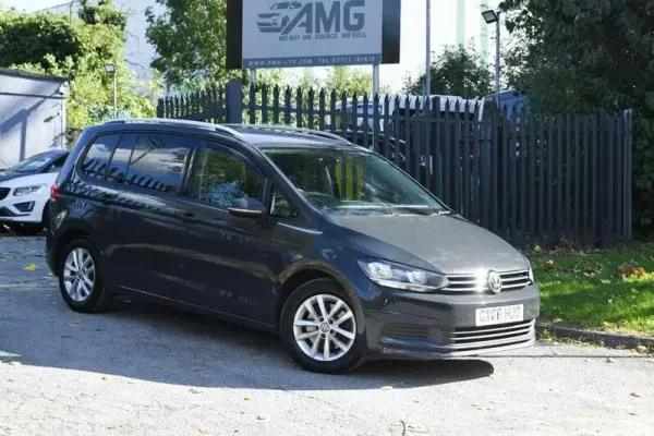 Volkswagen Touran 2.0 TDI BlueMotion Tech SE Euro 6 (s/s) 5dr