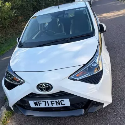 Toyota AYGO 1.0 VVT-i x-play Euro 6 (s/s) 5dr