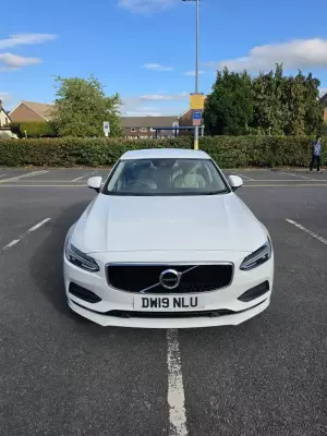 Volvo S90 2.0 D4 Momentum Plus Auto Euro 6 (s/s) 4dr