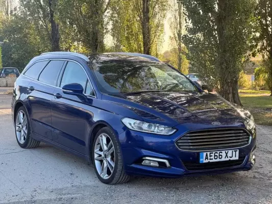 Ford Mondeo 2.0 TDCi Titanium Euro 6 (s/s) 5dr